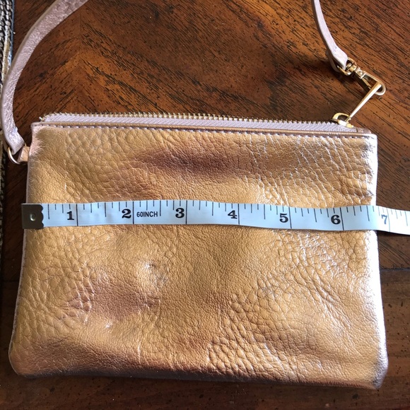 Forever 21 Metallic Pink Wristlet Handbag - Picture 6 of 7